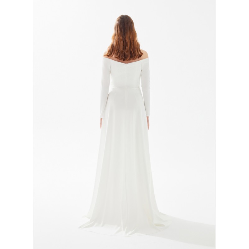 PIERSI FIOLETOWEJ KOŚCI SŁONIOWEJ