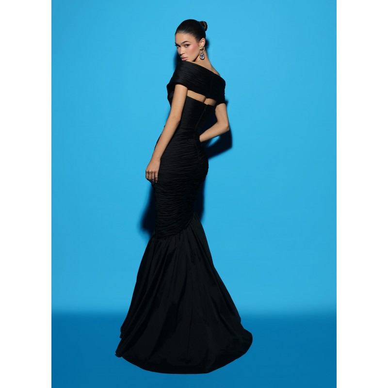 CZARNA SUKIENKA ELWISA